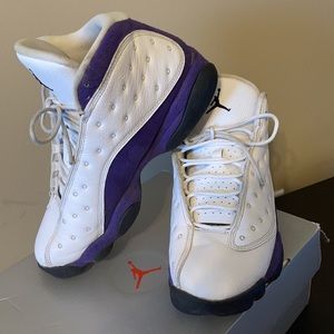 Jordan 13 Retro
Lakers